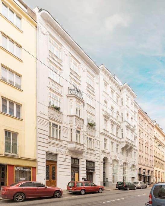 Apartament Neustift Deluxe Wiedeń Zewnętrze zdjęcie